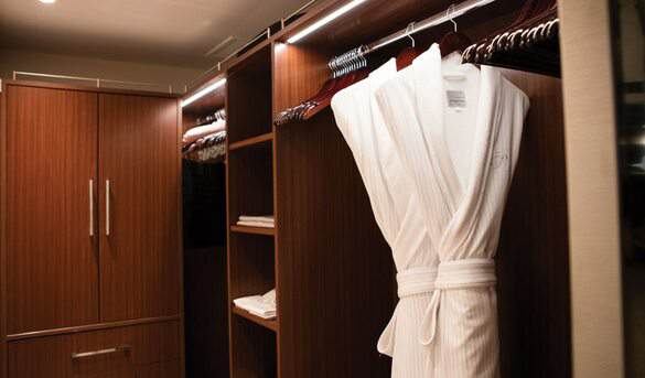 Regent Seven Seas Cruises Seven Seas Explorer Explorer Suite 4.jpg